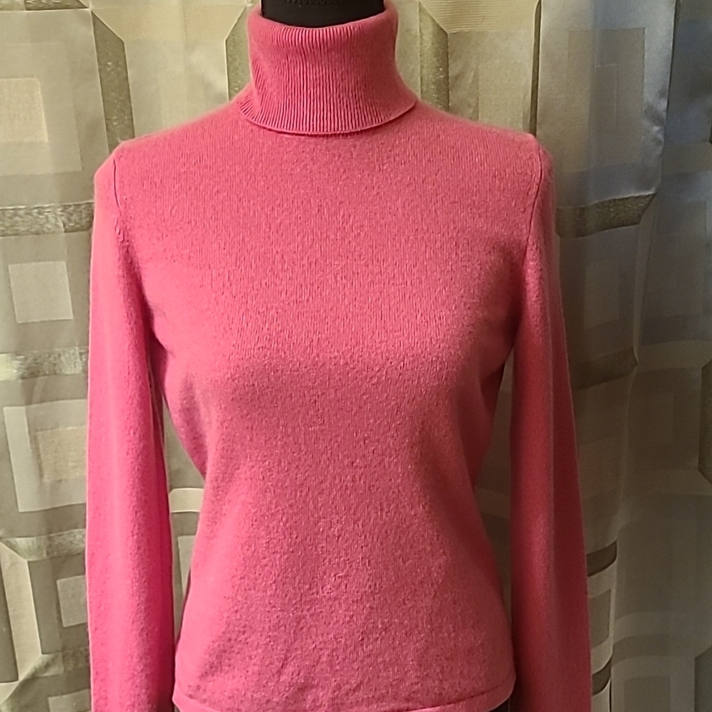 Pink Cashmere Turtleneck Sweater for Women